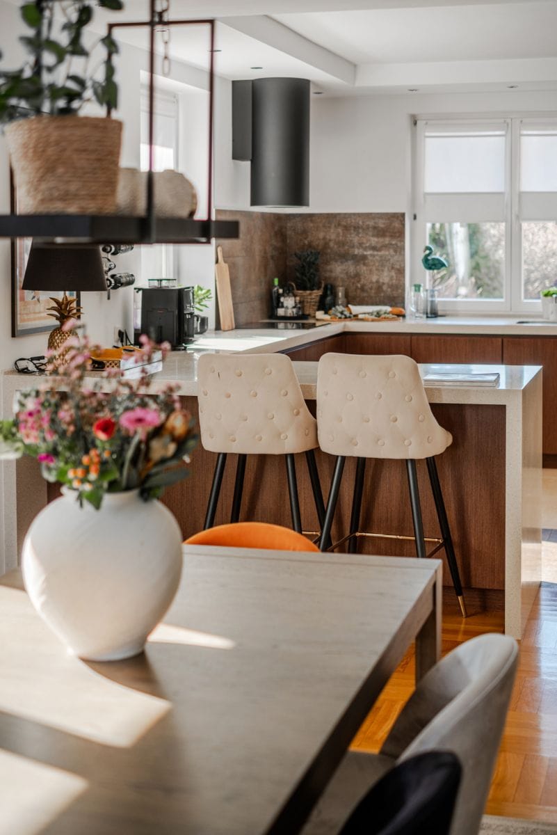 Dom 7 pokojowe na Sprzedaż