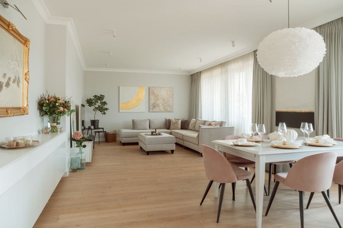 Mieszkanie 4 pokojowe na Sprzedaż