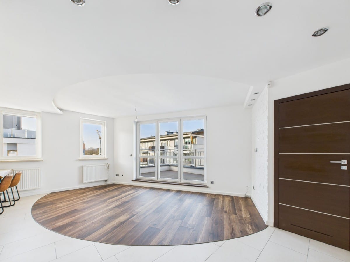 Mieszkanie 3 pokojowe na Sprzedaż