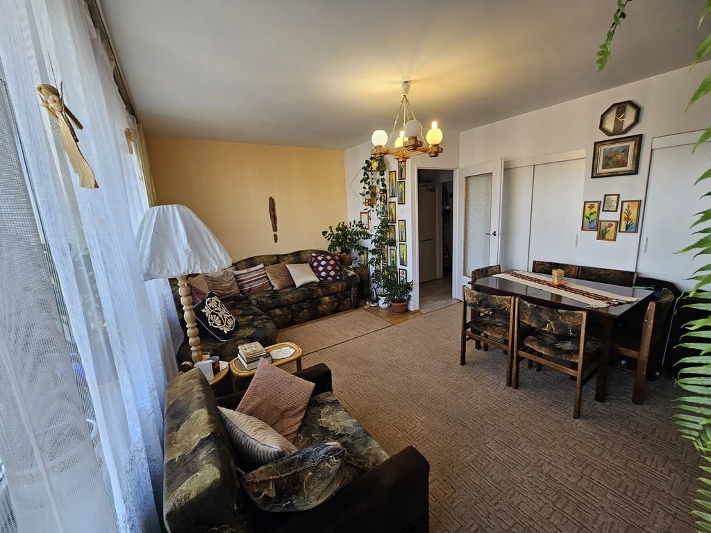 Mieszkanie 3 pokojowe na Sprzedaż