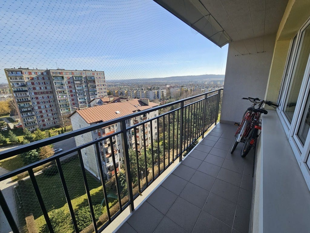 Mieszkanie 3 pokojowe na Sprzedaż