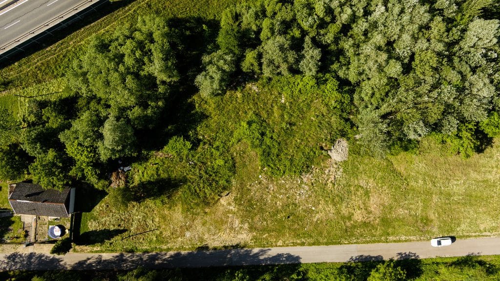 Działka  pokojowe na Sprzedaż