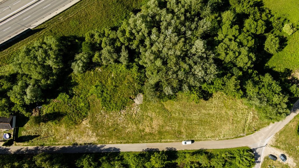 Działka  pokojowe na Sprzedaż