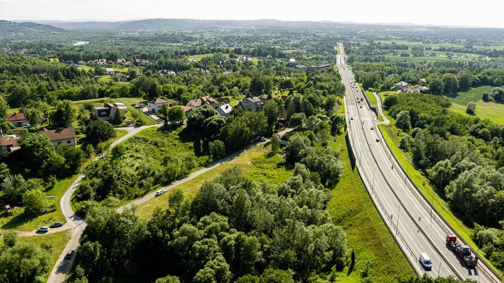 Działka  pokojowe na Sprzedaż