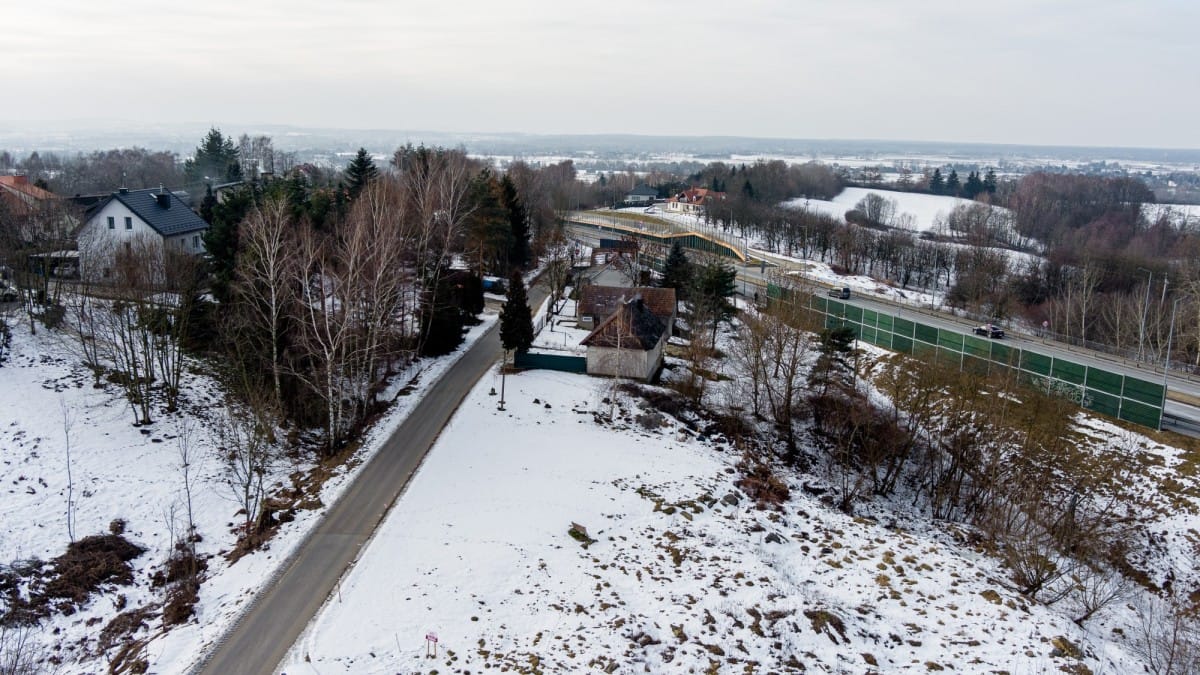 Działka  pokojowe na Sprzedaż