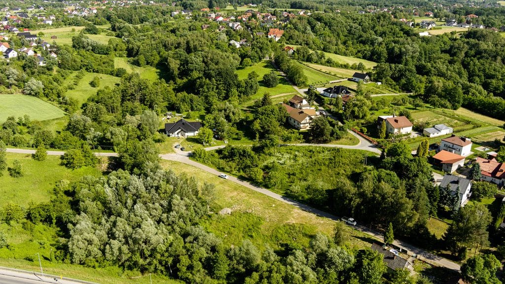 Działka  pokojowe na Sprzedaż