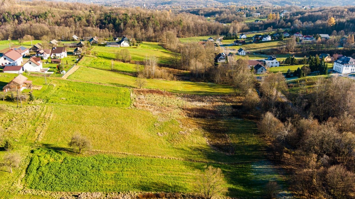 Działka  pokojowe na Sprzedaż