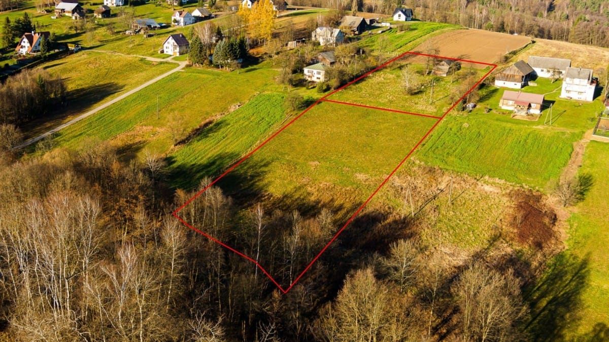 Działka  pokojowe na Sprzedaż