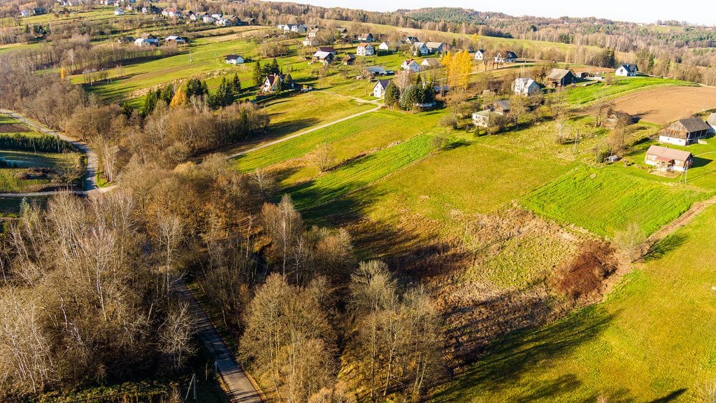 Działka  pokojowe na Sprzedaż