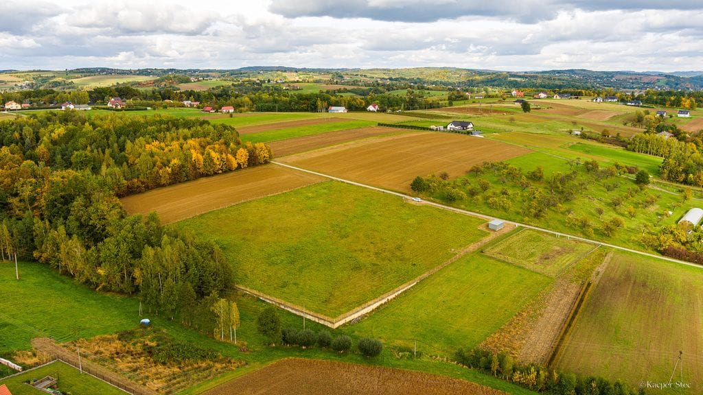 Działka  pokojowe na Sprzedaż