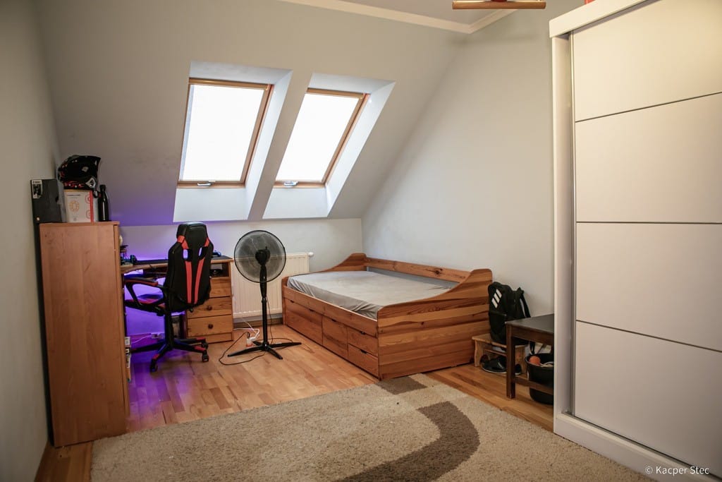 Mieszkanie 4 pokojowe na Sprzedaż