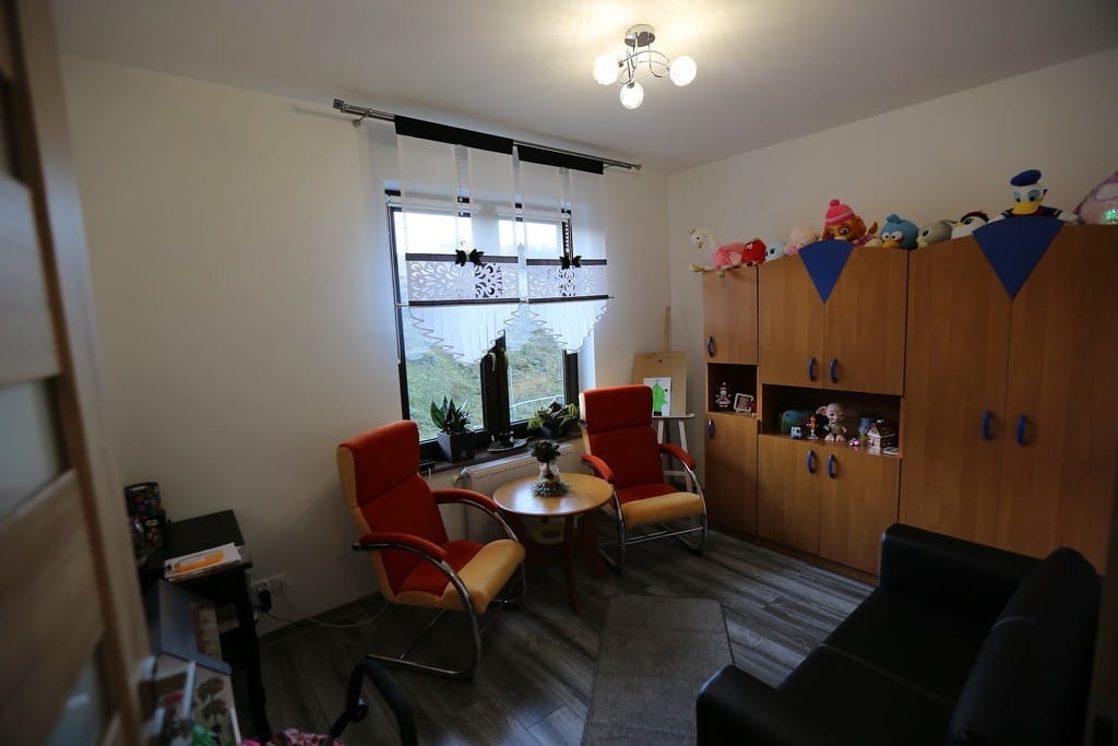 Dom 5 pokojowe na Sprzedaż