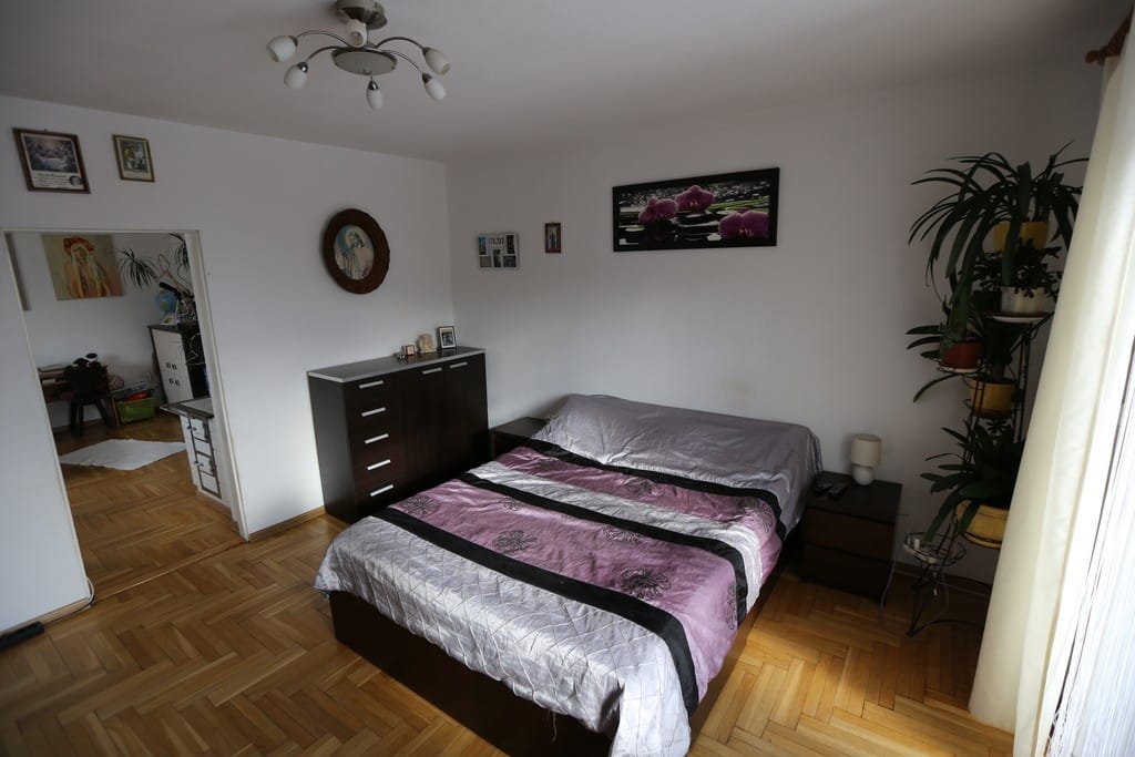 Dom 8 pokojowe na Sprzedaż