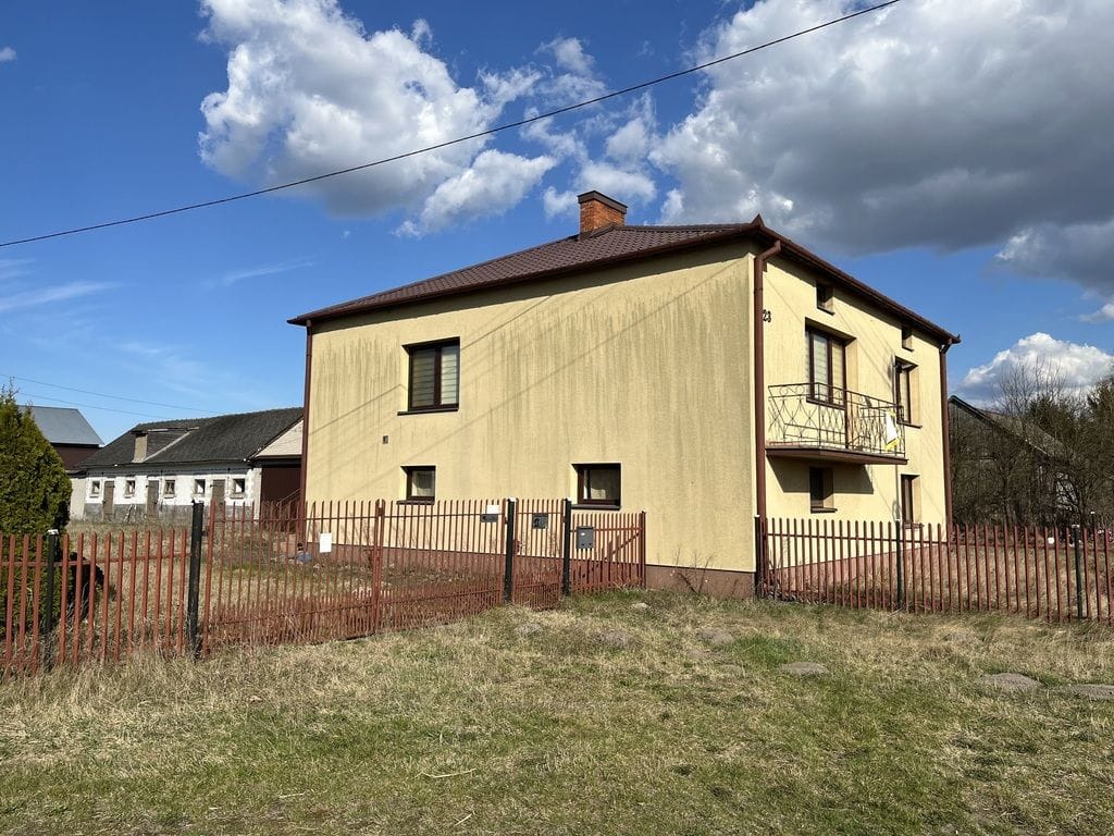 Dom 3 pokojowe na Sprzedaż