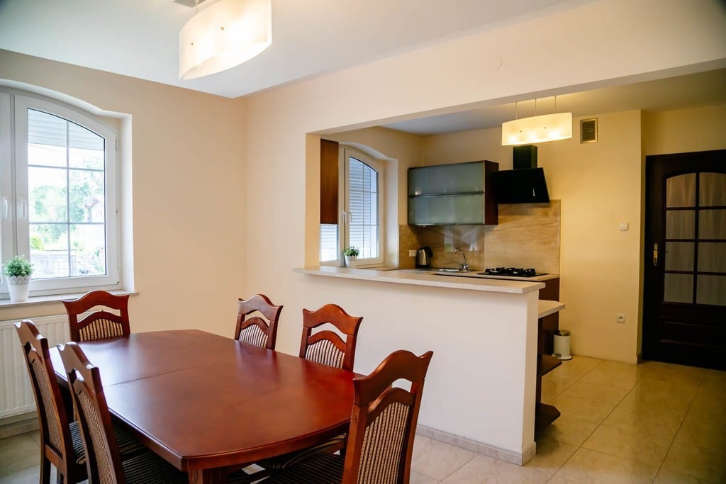 Dom 5 pokojowe na Sprzedaż