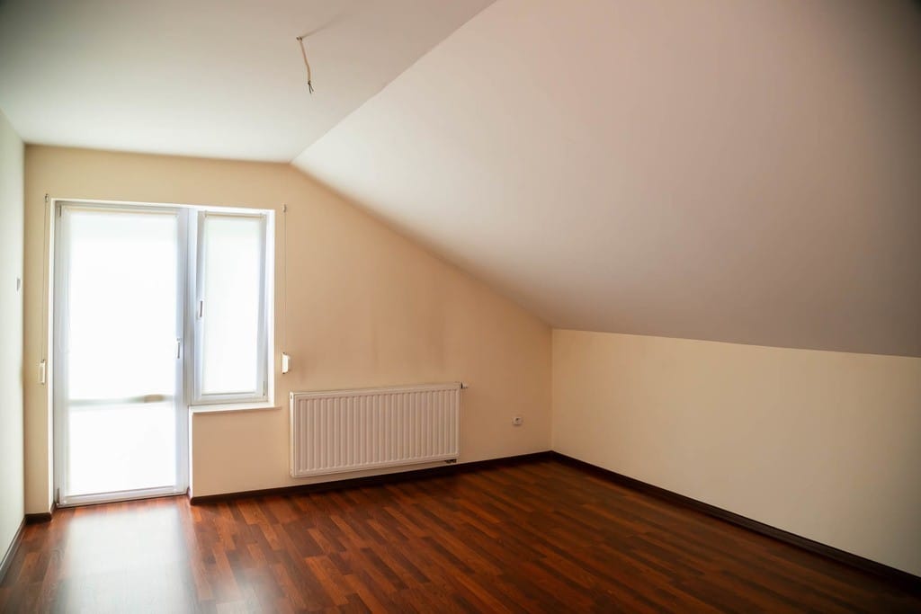 Dom 5 pokojowe na Sprzedaż