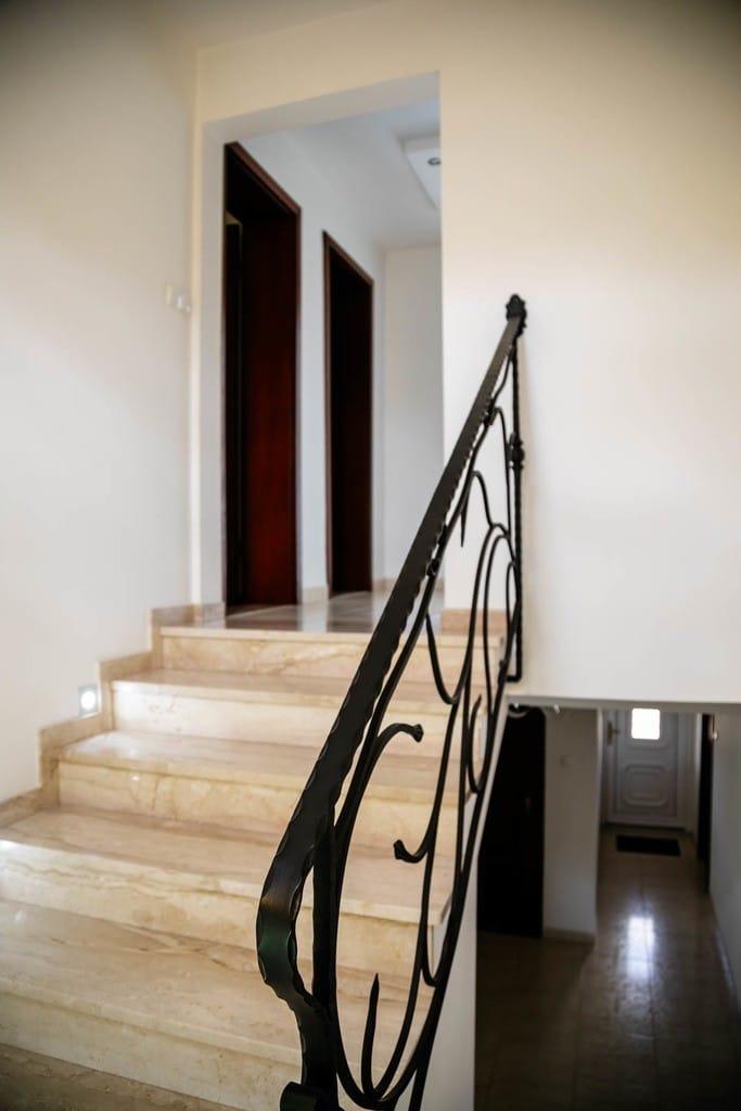 Dom 5 pokojowe na Sprzedaż