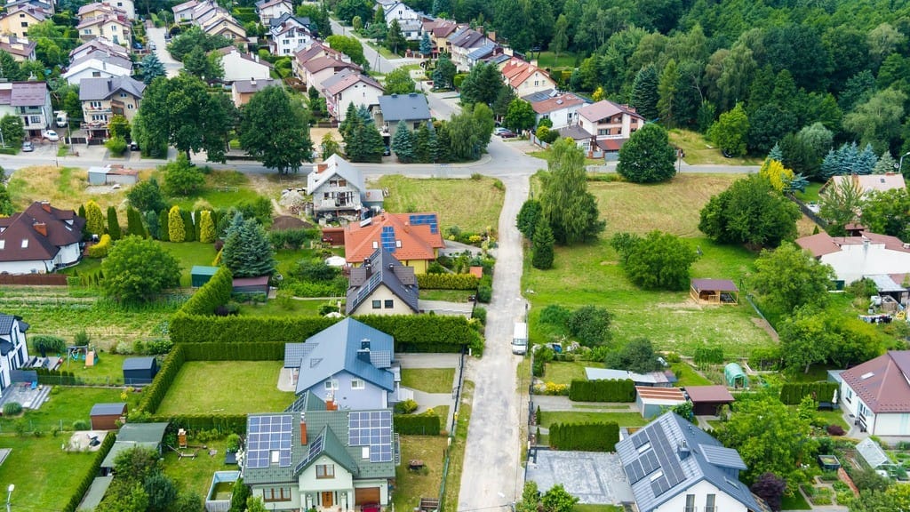 Dom 5 pokojowe na Sprzedaż