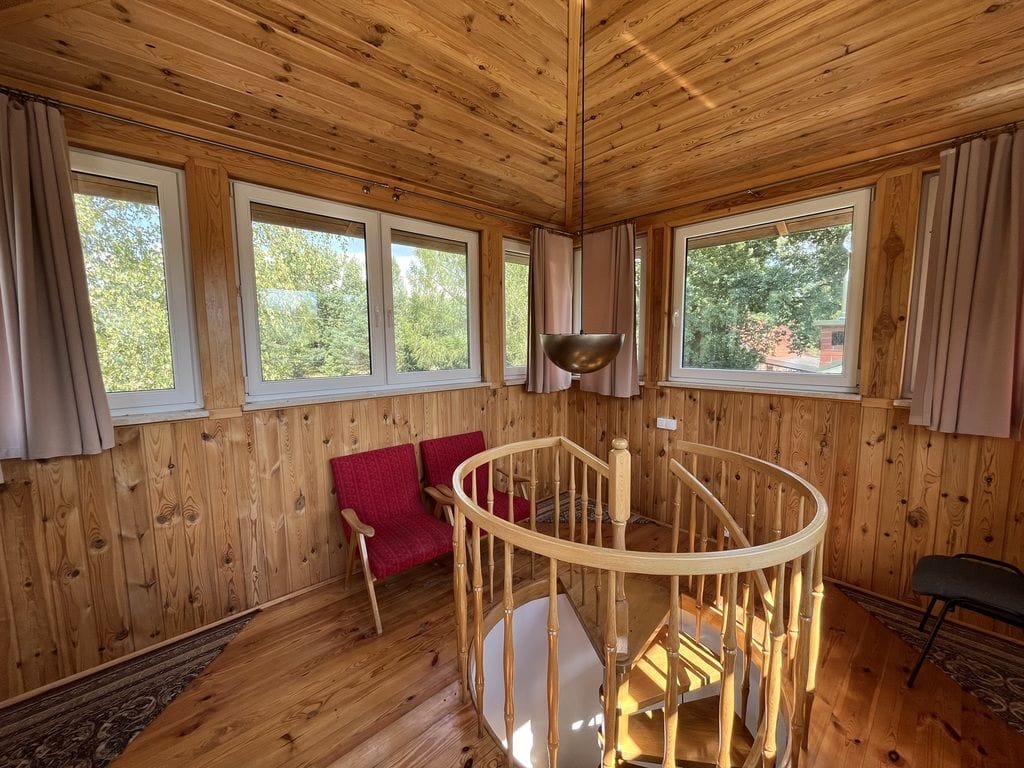 Dom 6 pokojowe na Sprzedaż