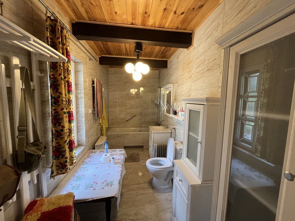 Dom 6 pokojowe na Sprzedaż