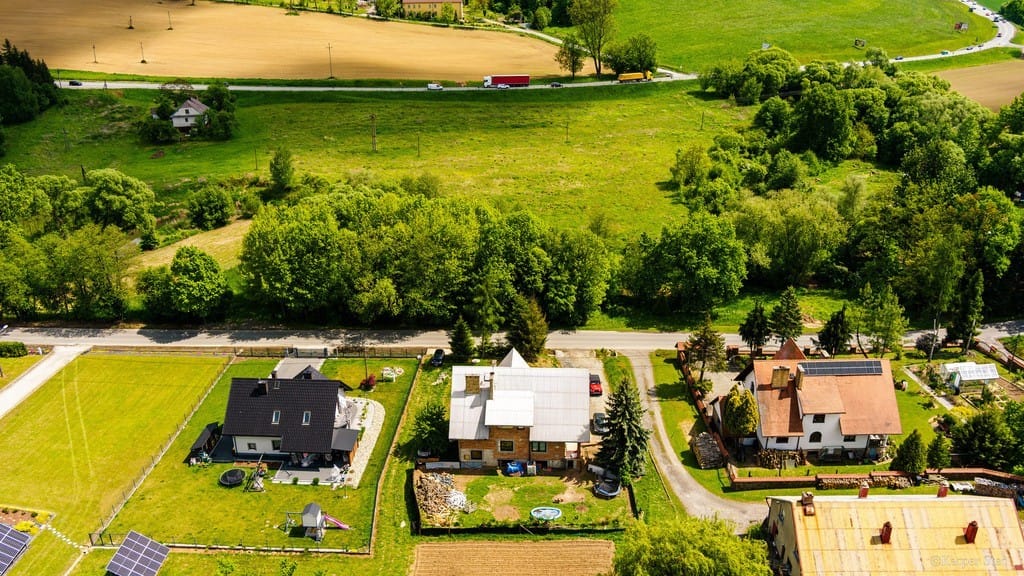 Dom 5 pokojowe na Sprzedaż