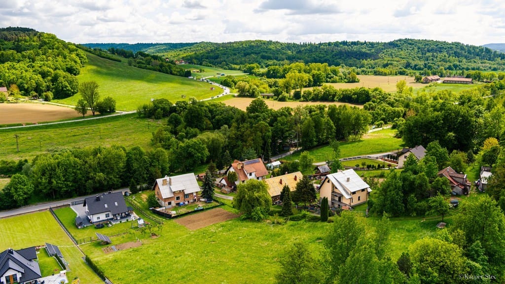 Dom 5 pokojowe na Sprzedaż
