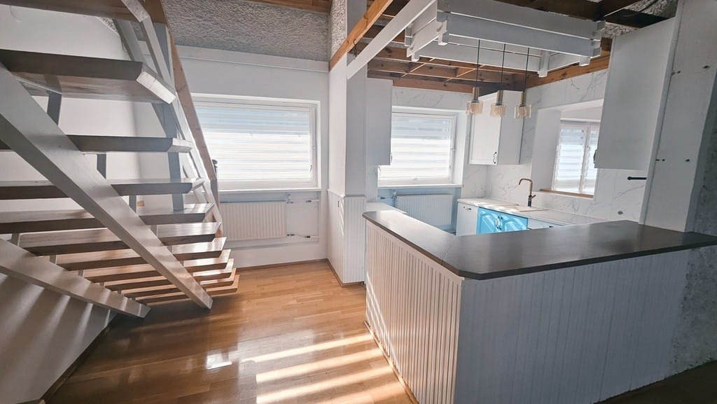 Dom 4 pokojowe na Sprzedaż