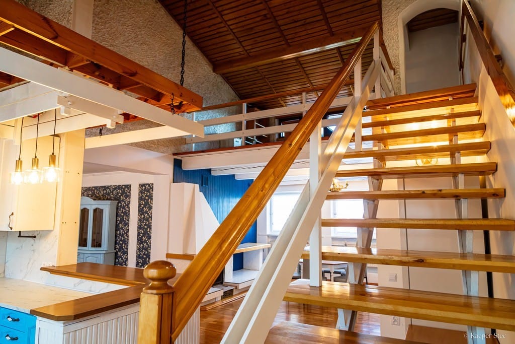 Dom 4 pokojowe na Sprzedaż