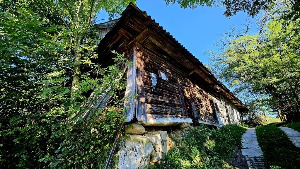 Dom 2 pokojowe na Sprzedaż