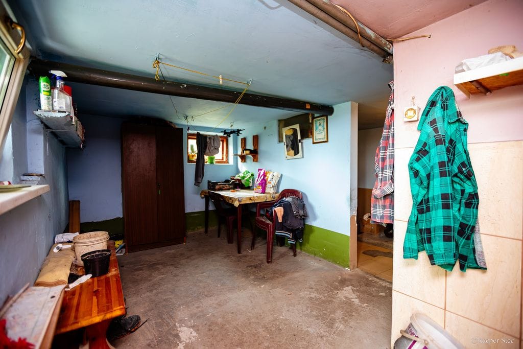 Dom 4 pokojowe na Sprzedaż