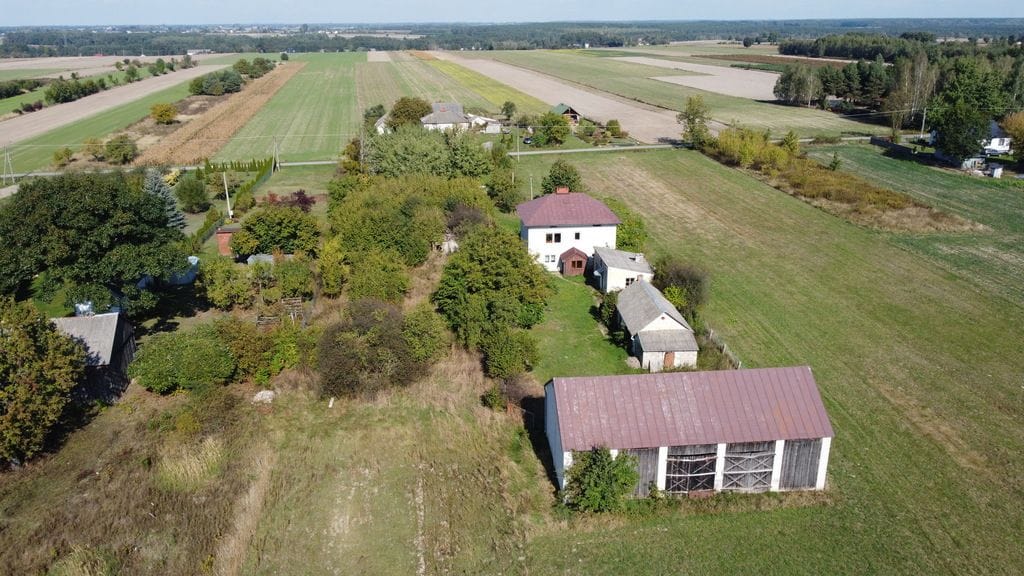 Dom 4 pokojowe na Sprzedaż