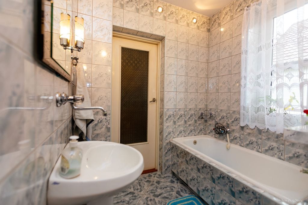 Dom 5 pokojowe na Sprzedaż