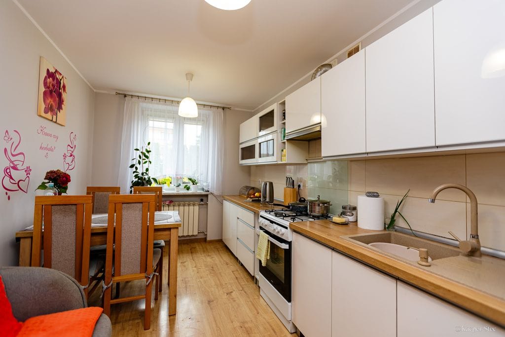 Dom 5 pokojowe na Sprzedaż