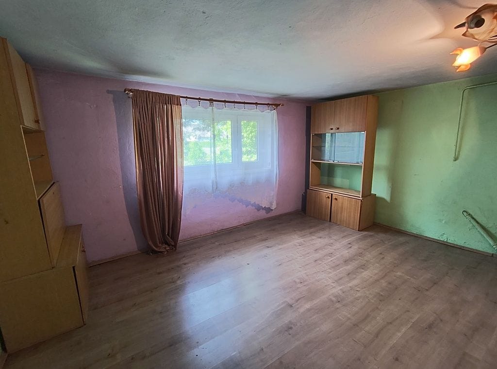 Dom 5 pokojowe na Sprzedaż