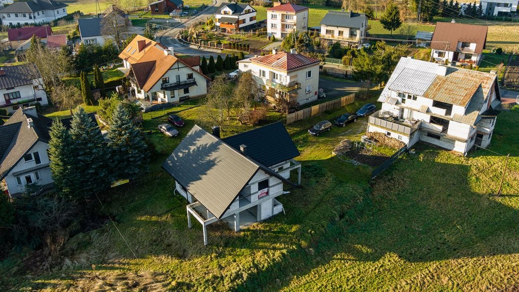 Dom 5 pokojowe na Sprzedaż