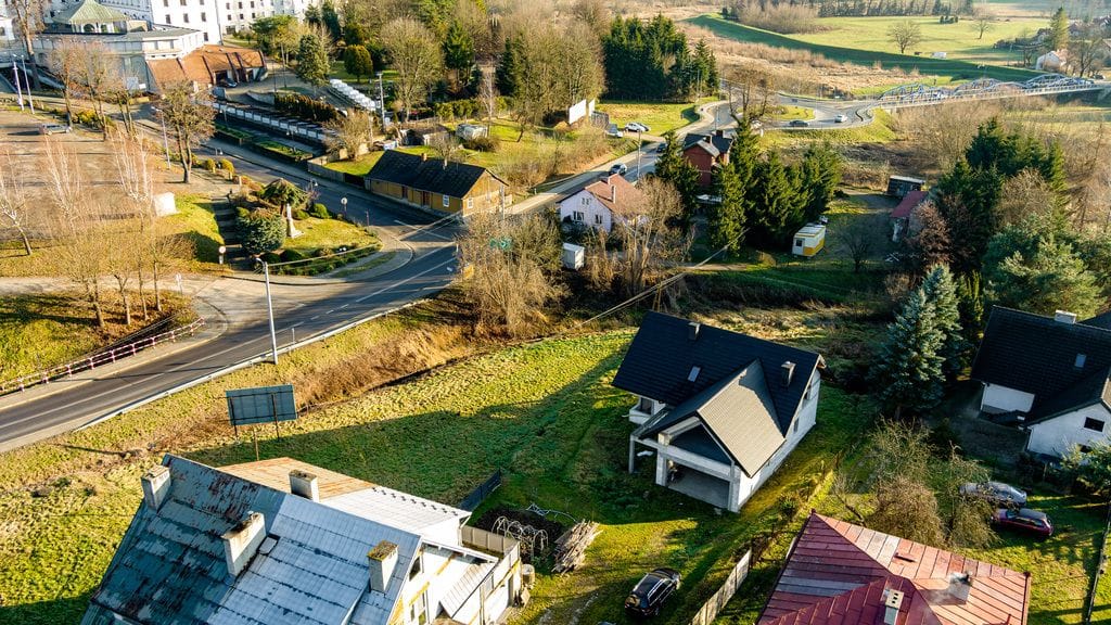 Dom 5 pokojowe na Sprzedaż