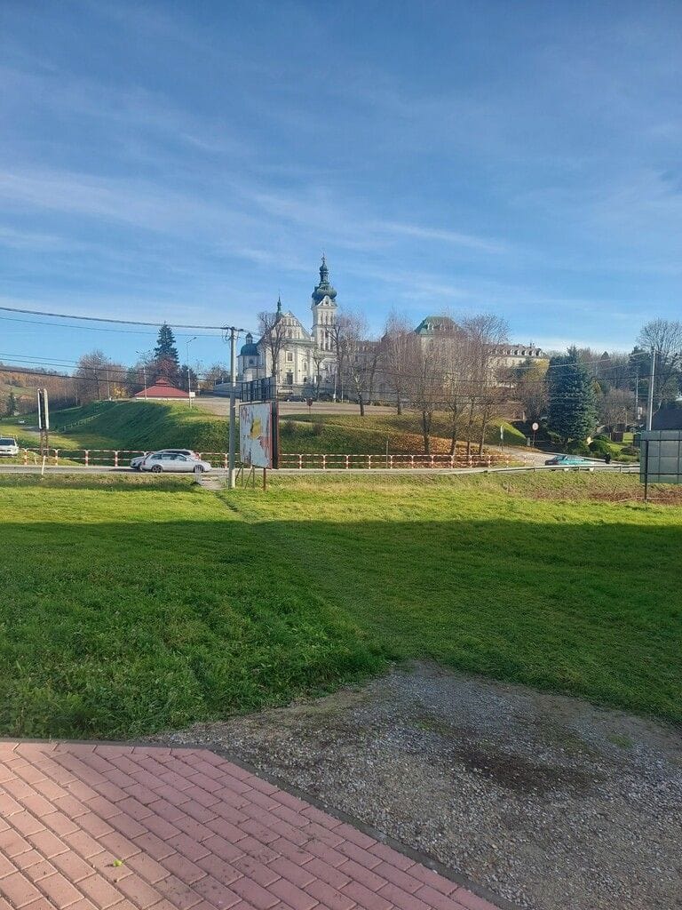 Dom 5 pokojowe na Sprzedaż