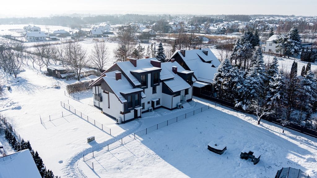 Dom 5 pokojowe na Sprzedaż