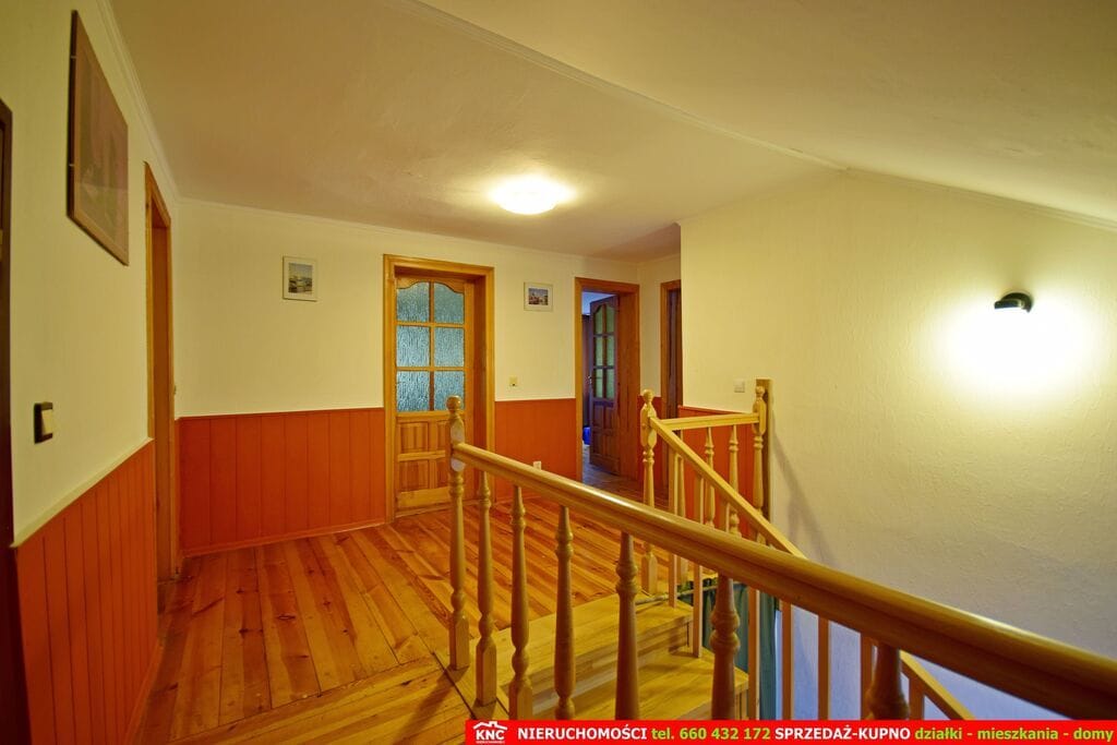 Dom 6 pokojowe na Sprzedaż