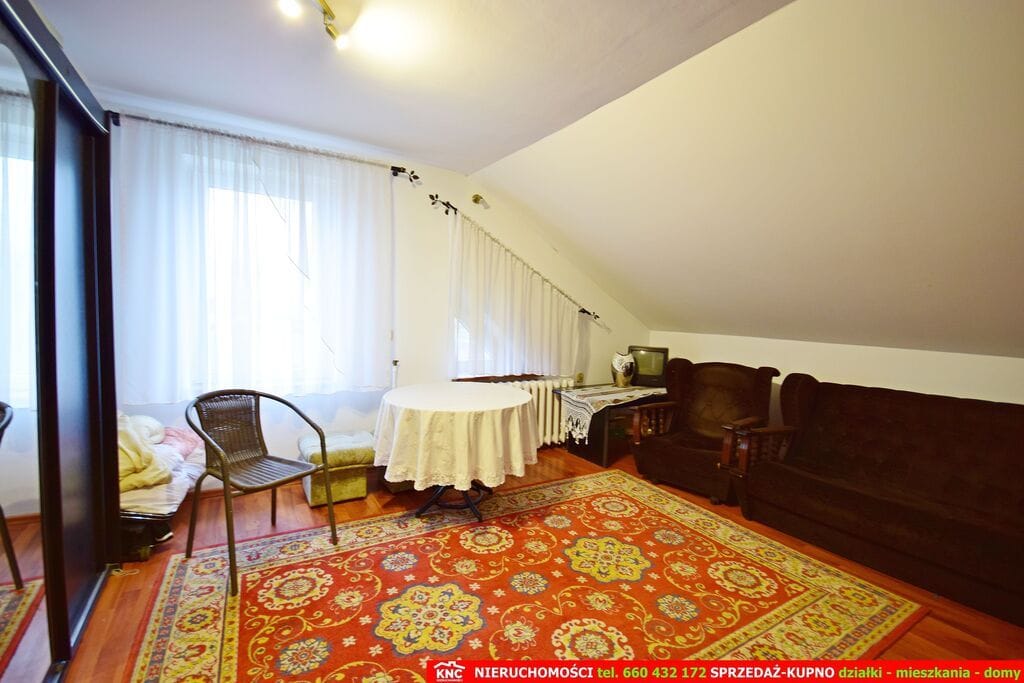 Dom 6 pokojowe na Sprzedaż