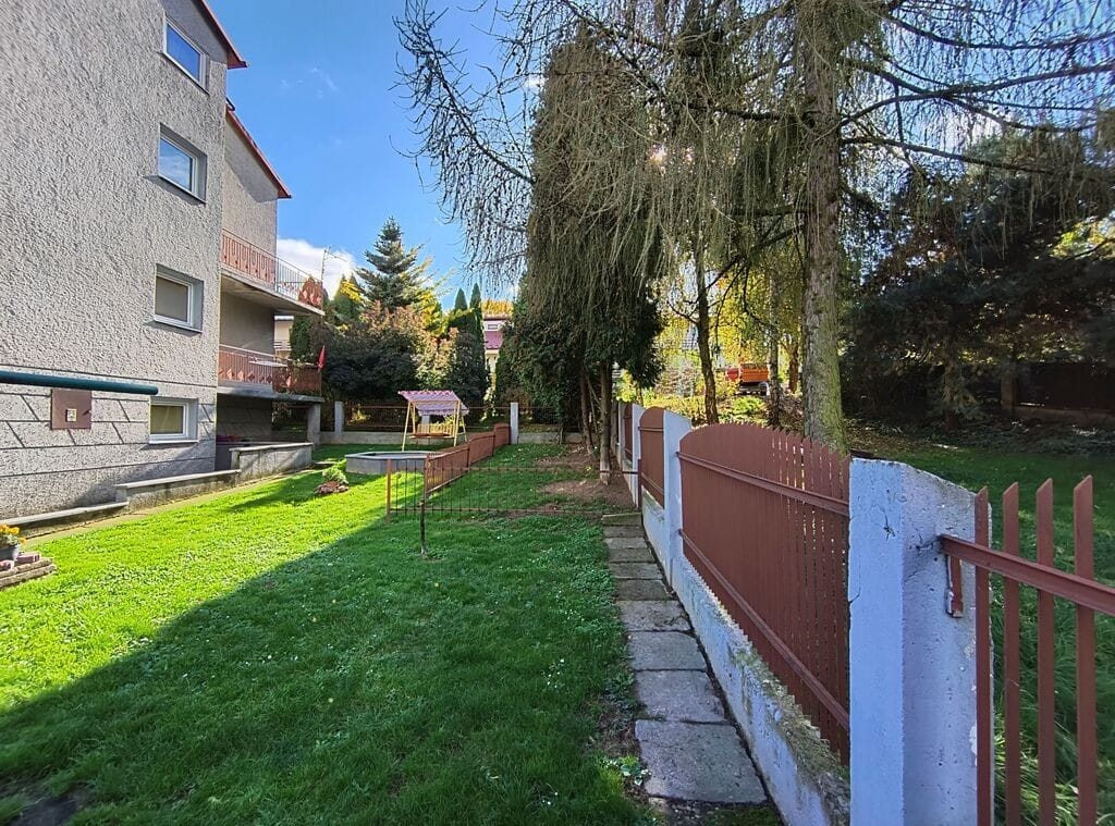 Dom 6 pokojowe na Sprzedaż