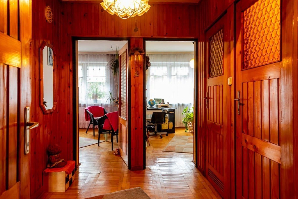 Dom 6 pokojowe na Sprzedaż