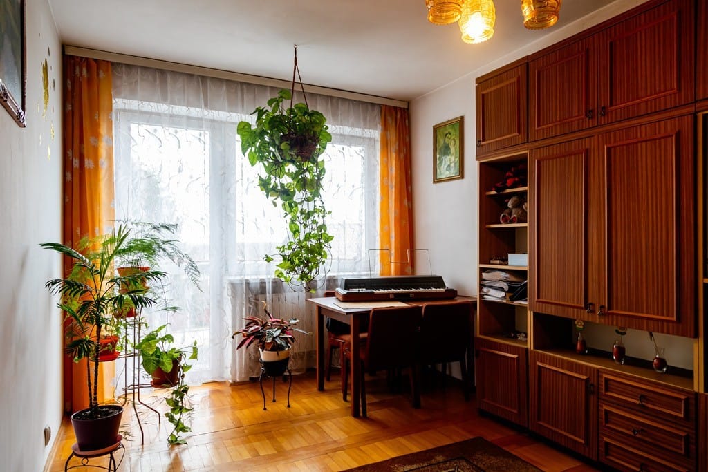 Dom 6 pokojowe na Sprzedaż