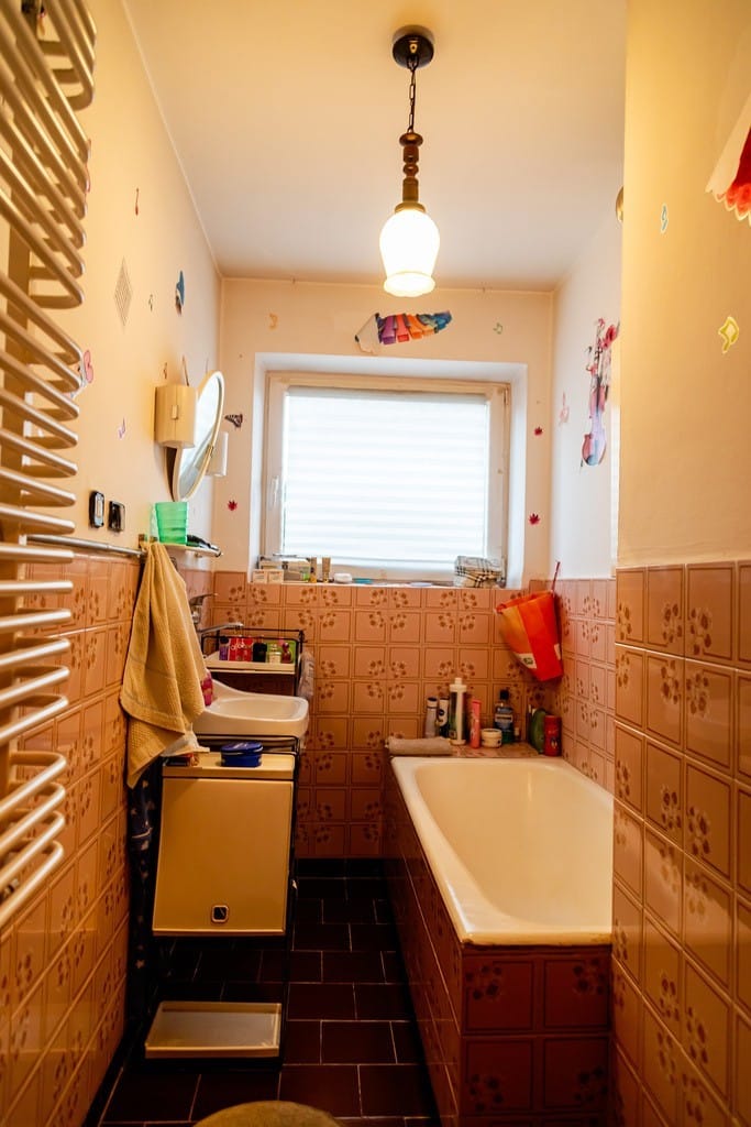 Dom 6 pokojowe na Sprzedaż