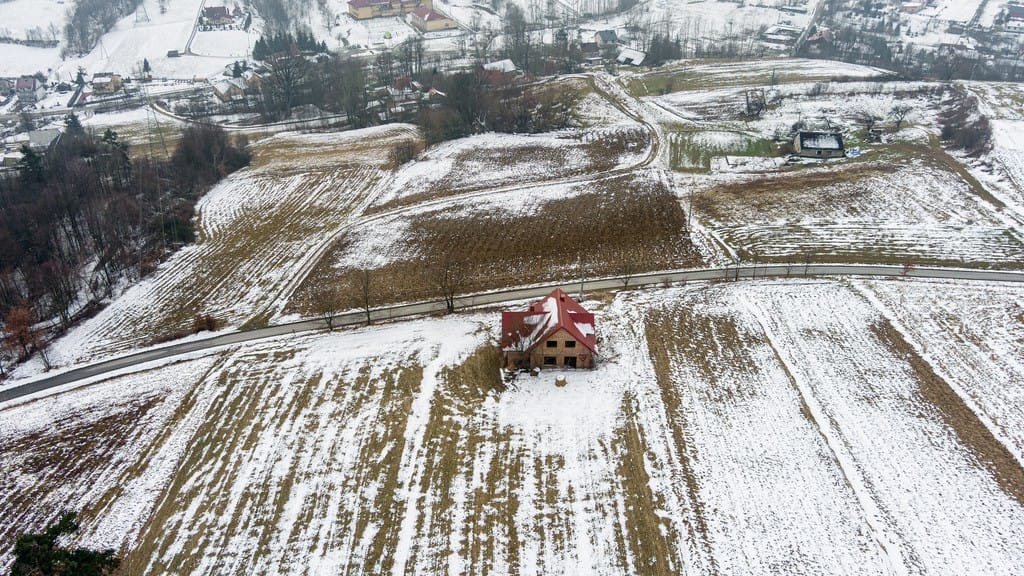 Dom 4 pokojowe na Sprzedaż