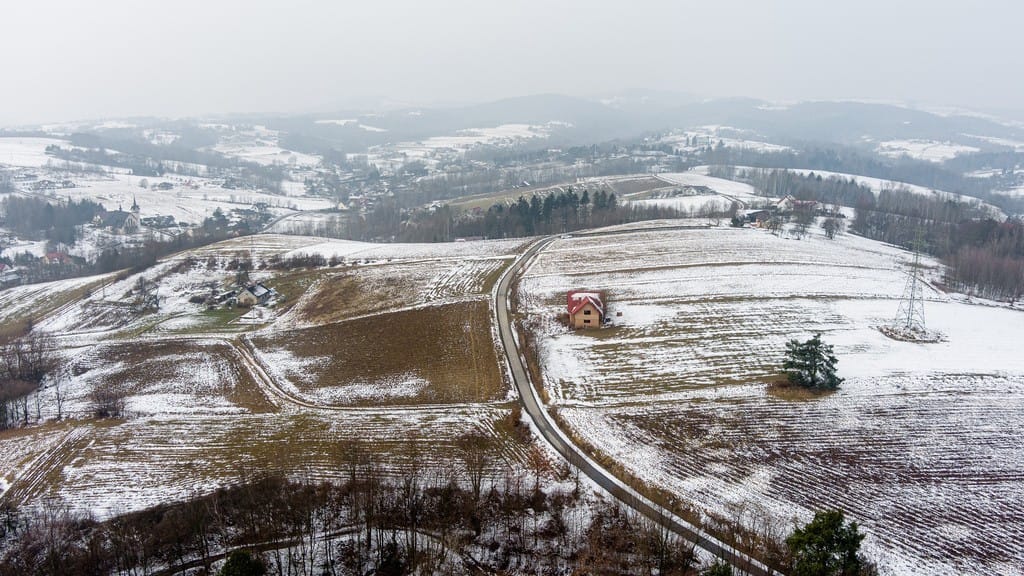 Dom 4 pokojowe na Sprzedaż