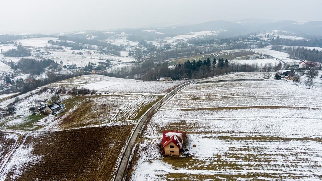 Dom 4 pokojowe na Sprzedaż
