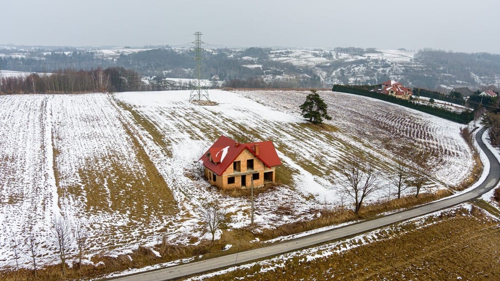 Dom 4 pokojowe na Sprzedaż