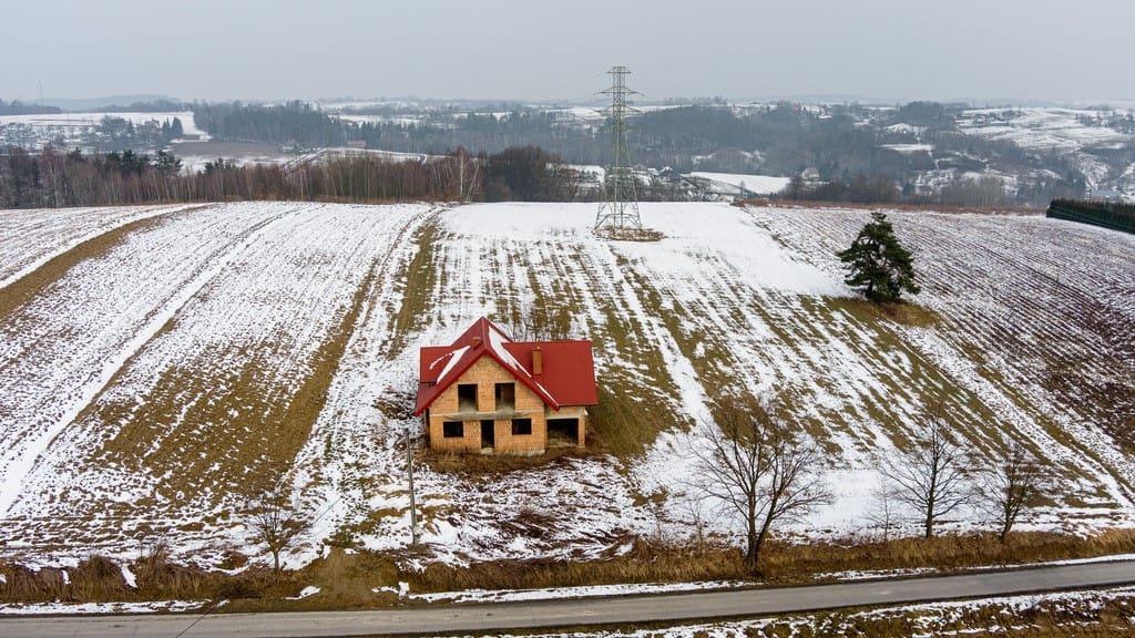 Dom 4 pokojowe na Sprzedaż