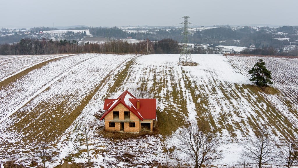 Dom 4 pokojowe na Sprzedaż